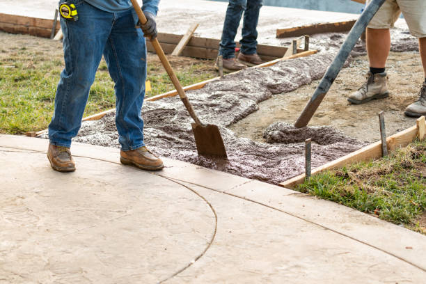  Fort Clark Springs, TX Concrete contractor Pros